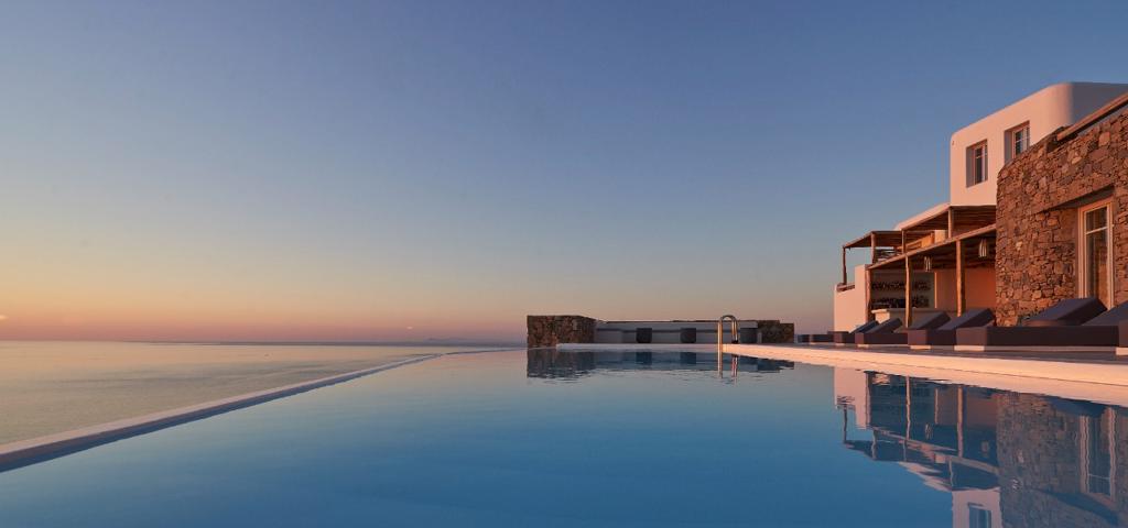 Radisson Hotel Group reports record growth year in Greece Radisson Hotel Group reports record growth year in Greece